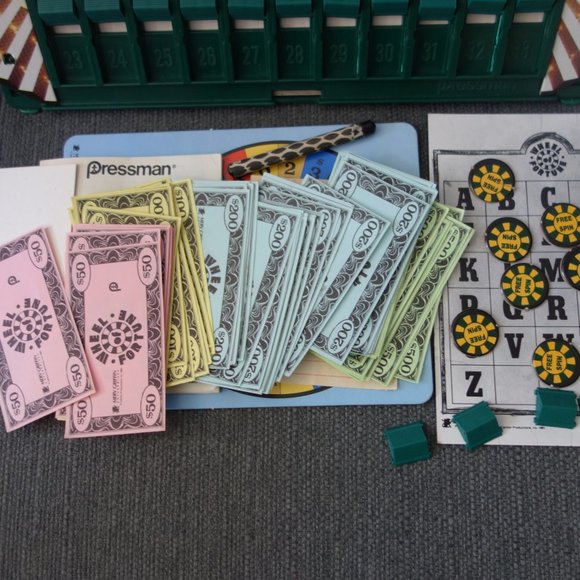 Vintage Wheel of Fortune 4th Edition Board Game by Pressman - Picture 6 of 9